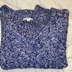 American Eagle blue knit sweater